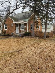 22732 Madison Street, Dearborn, MI 48124