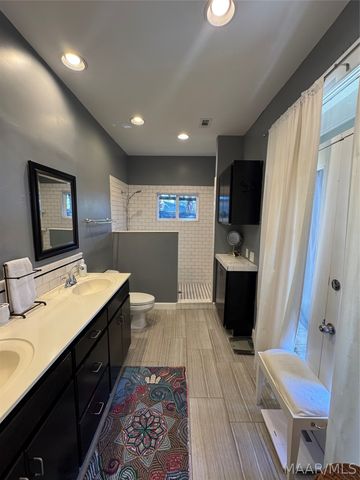 350 Winthrop Court, Montgomery, AL 36104