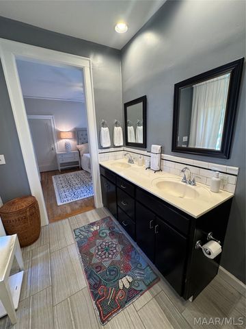 350 Winthrop Court, Montgomery, AL 36104