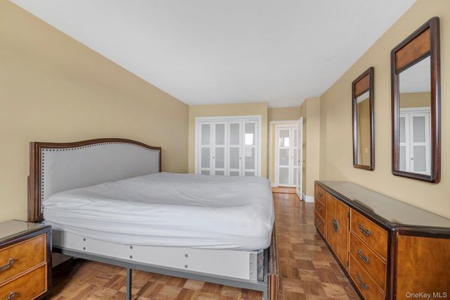 1841 Central Park Avenue 8G, Yonkers, NY 10103