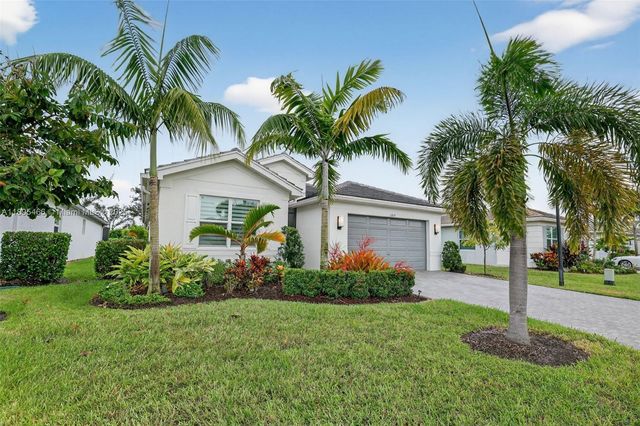 12019 SW Seahorse Springs Ter, Port St. Lucie, FL 34987