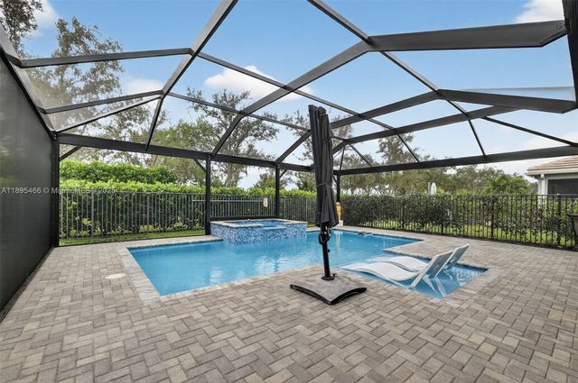 12019 SW Seahorse Springs Ter, Port St. Lucie, FL 34987