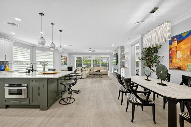 12019 SW Seahorse Springs Ter, Port St. Lucie, FL 34987