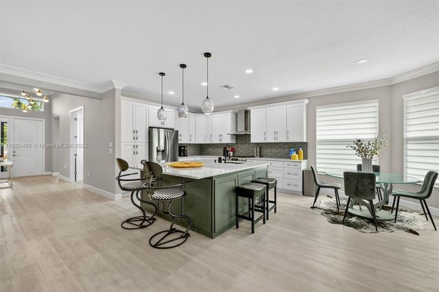 12019 SW Seahorse Springs Ter, Port St. Lucie, FL 34987