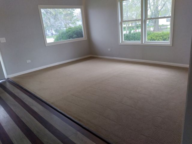 1828-1826 Horeb Avenue, Zion, IL 60099