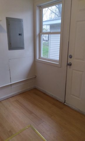 1828-1826 Horeb Avenue, Zion, IL 60099