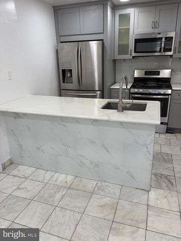 2962 CRAFTON DR, Bensalem, PA 19020