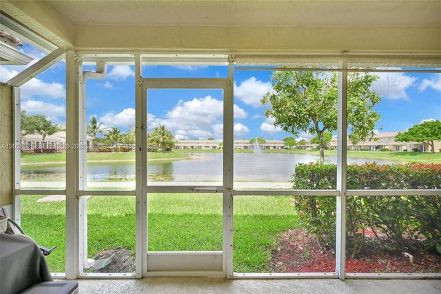 5927 Royal Way, Tamarac, FL 33321