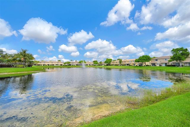 5927 Royal Way, Tamarac, FL 33321
