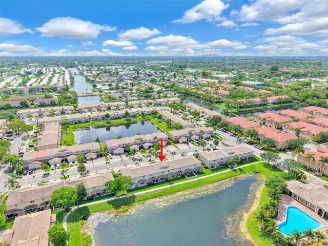 5927 Royal Way, Tamarac, FL 33321