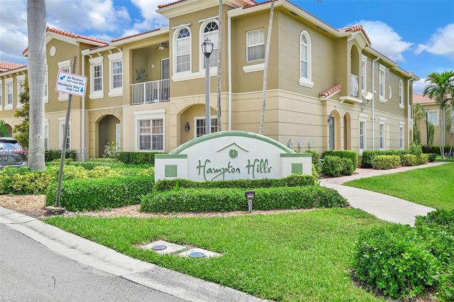 5927 Royal Way, Tamarac, FL 33321
