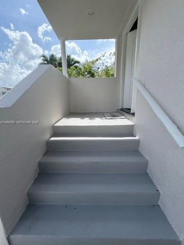 2224 SE 27 Drive 201 C, Homestead, FL 33035