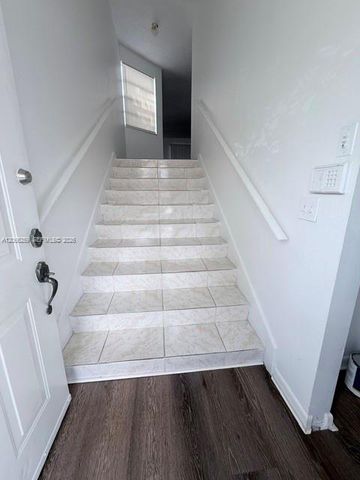2224 SE 27 Drive 201 C, Homestead, FL 33035