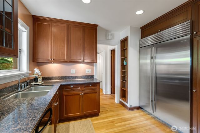 3608 43rd Avenue NE, Seattle, WA 98105