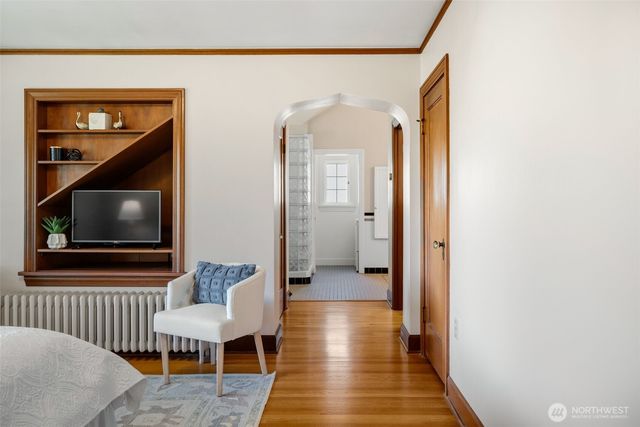 3608 43rd Avenue NE, Seattle, WA 98105