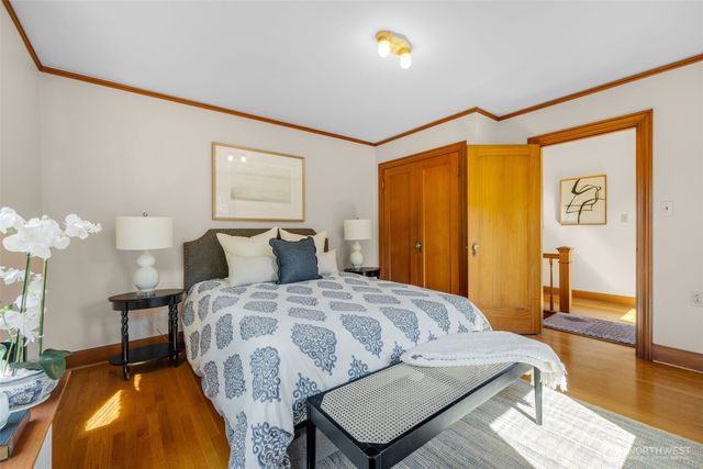 3608 43rd Avenue NE, Seattle, WA 98105