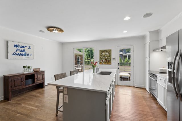 105 Brookfield Ave, Nashville, TN 37205
