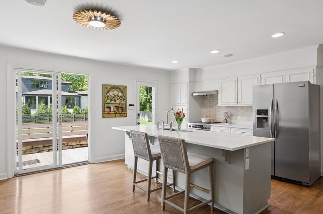 105 Brookfield Ave, Nashville, TN 37205