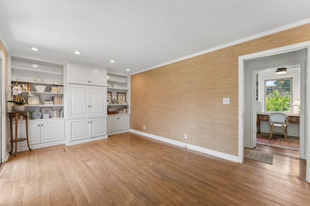 105 Brookfield Ave, Nashville, TN 37205