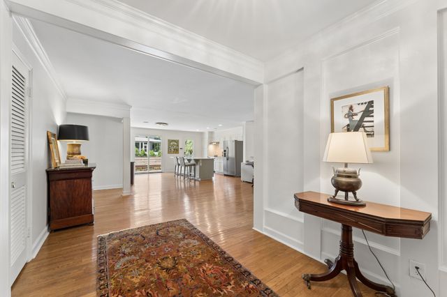105 Brookfield Ave, Nashville, TN 37205