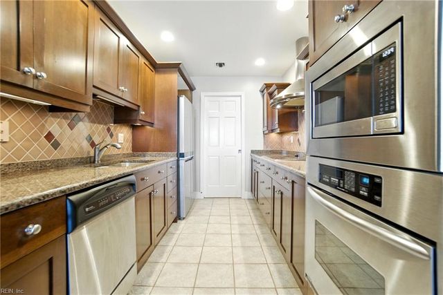 40 Rader St Apt 504, Norfolk, VA 23510