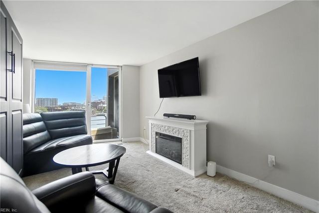 40 Rader St Apt 504, Norfolk, VA 23510