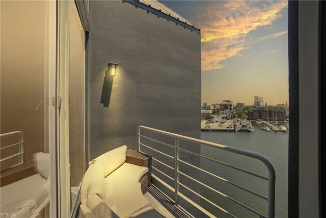 40 Rader St Apt 504, Norfolk, VA 23510