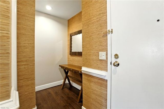 40 Rader St Apt 504, Norfolk, VA 23510