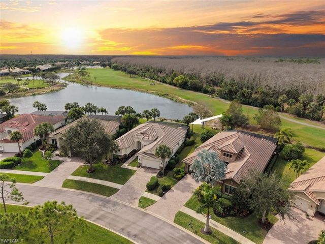 11982 Heather Woods CT, Naples, FL 34120