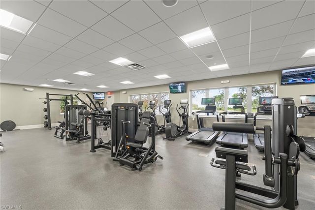 11982 Heather Woods CT, Naples, FL 34120