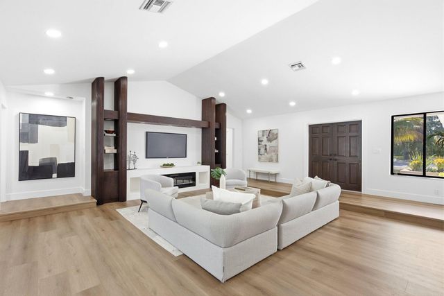 8899 NW 47th Drive, Coral Springs, FL 33067