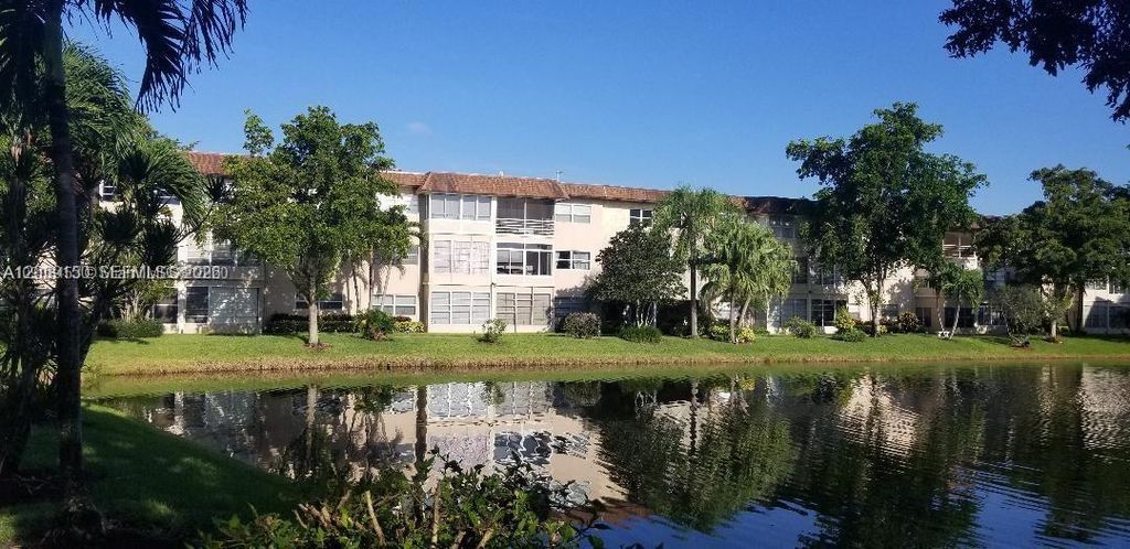 3430 NW 52nd Avenue 110, Lauderdale Lakes, FL 33319