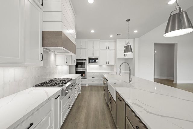 9107 Everest Court, Manvel, TX 77578