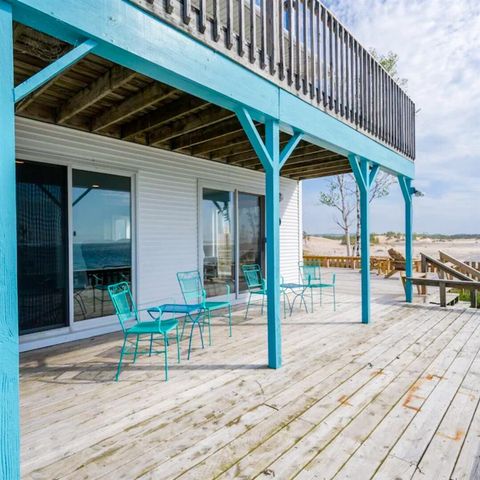 2767 N Lakeshore Drive, Mears, MI 49436