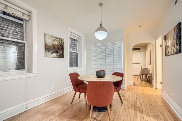 2119 W Moffat Street 1, Chicago, IL 60647