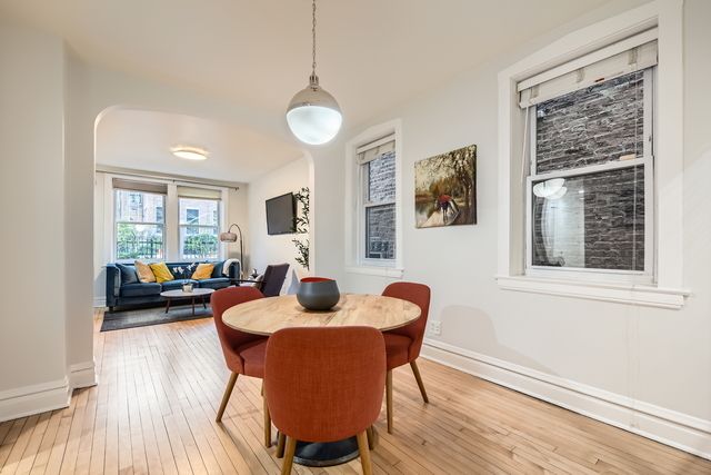 2119 W Moffat Street 1, Chicago, IL 60647