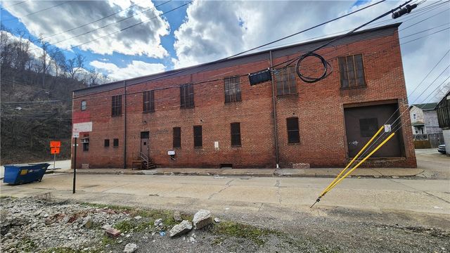 2121 5th Ave, Mckeesport, PA 15132