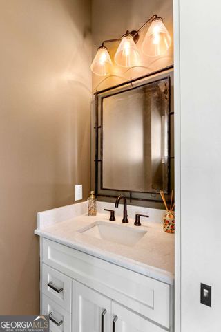 1210 Lupo Loop, Chattahoochee Hills, GA 30268
