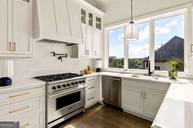 1210 Lupo Loop, Chattahoochee Hills, GA 30268