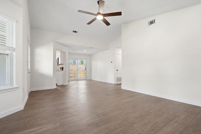 216 Michael Avenue, Mary Esther, FL 32569