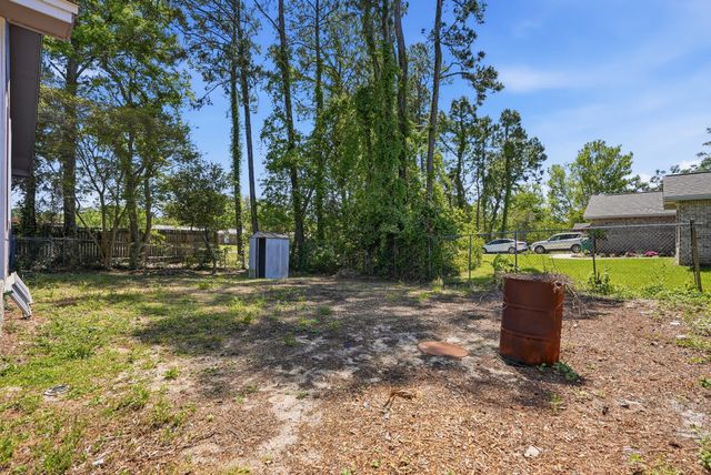 216 Michael Avenue, Mary Esther, FL 32569