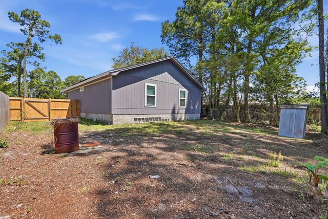 216 Michael Avenue, Mary Esther, FL 32569