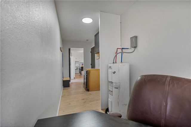 401 N Edgewood Drive, Coffeyville, KS 67337