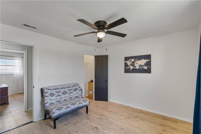 401 N Edgewood Drive, Coffeyville, KS 67337