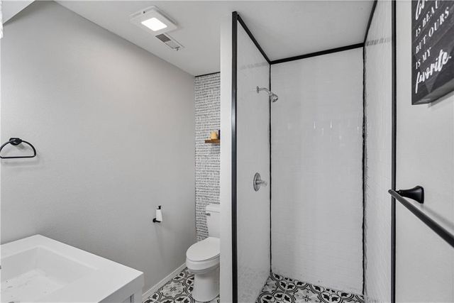 401 N Edgewood Drive, Coffeyville, KS 67337