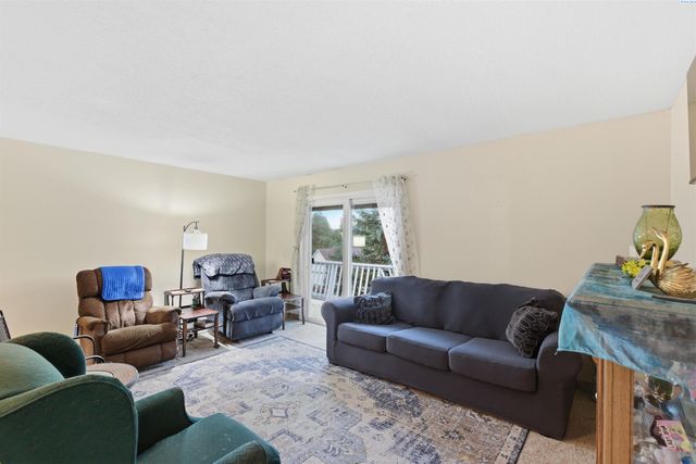 130 SW Cedar St, Pullman, WA 99163