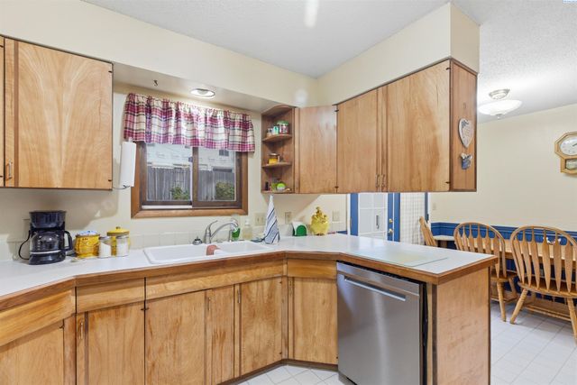 130 SW Cedar St, Pullman, WA 99163