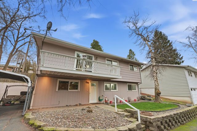 130 SW Cedar St, Pullman, WA 99163