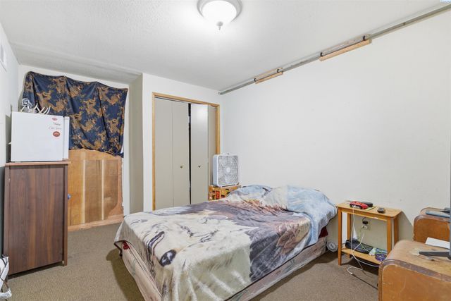 130 SW Cedar St, Pullman, WA 99163