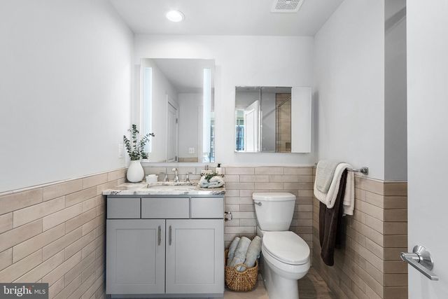 60 N 23RD ST #2406, Philadelphia, PA 19103